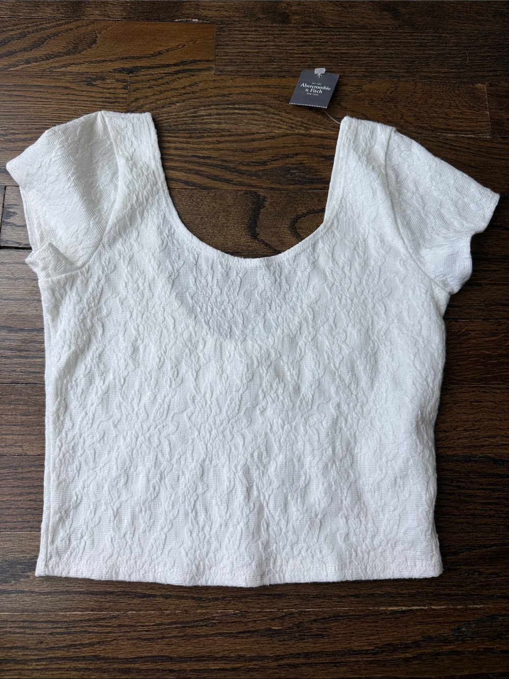NWT Abercrombie & fitch scoop neck crop top